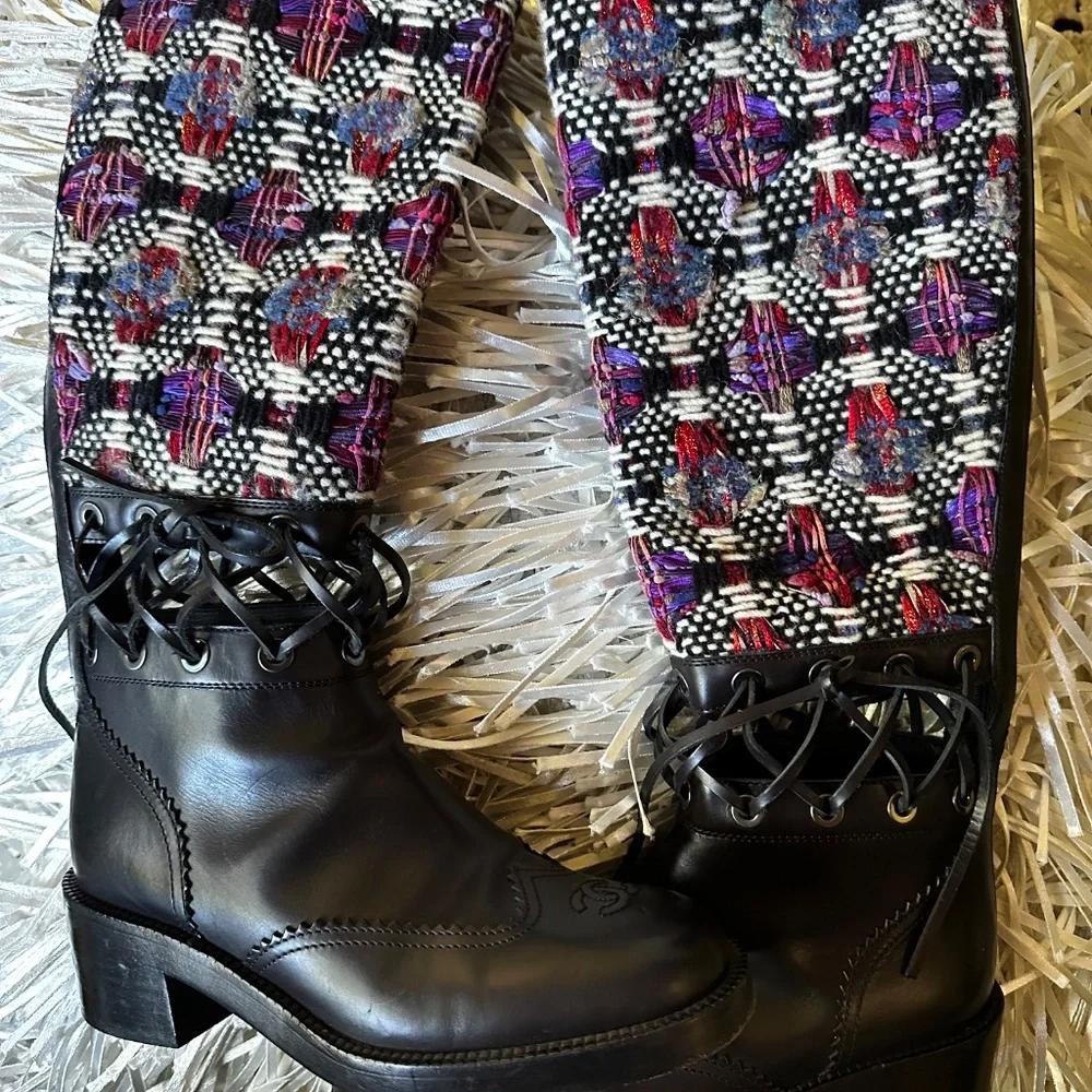 Chanel Tweed Riding Boot - Picture 4 of 5